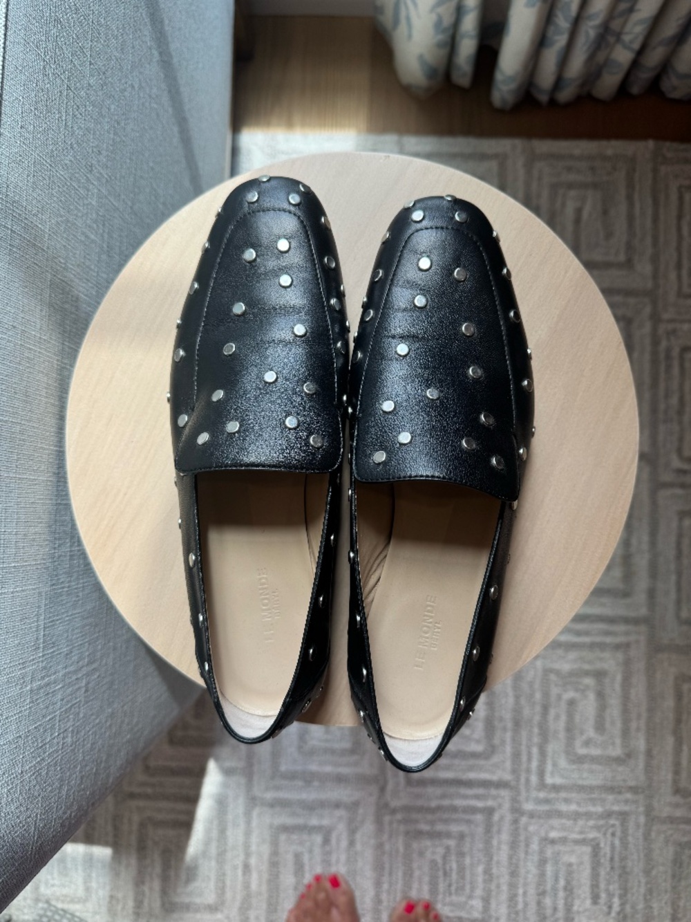 LE MONDE BERYL BLACK STUDDED LEATHER VENETIAN LOAFERS UE 39
